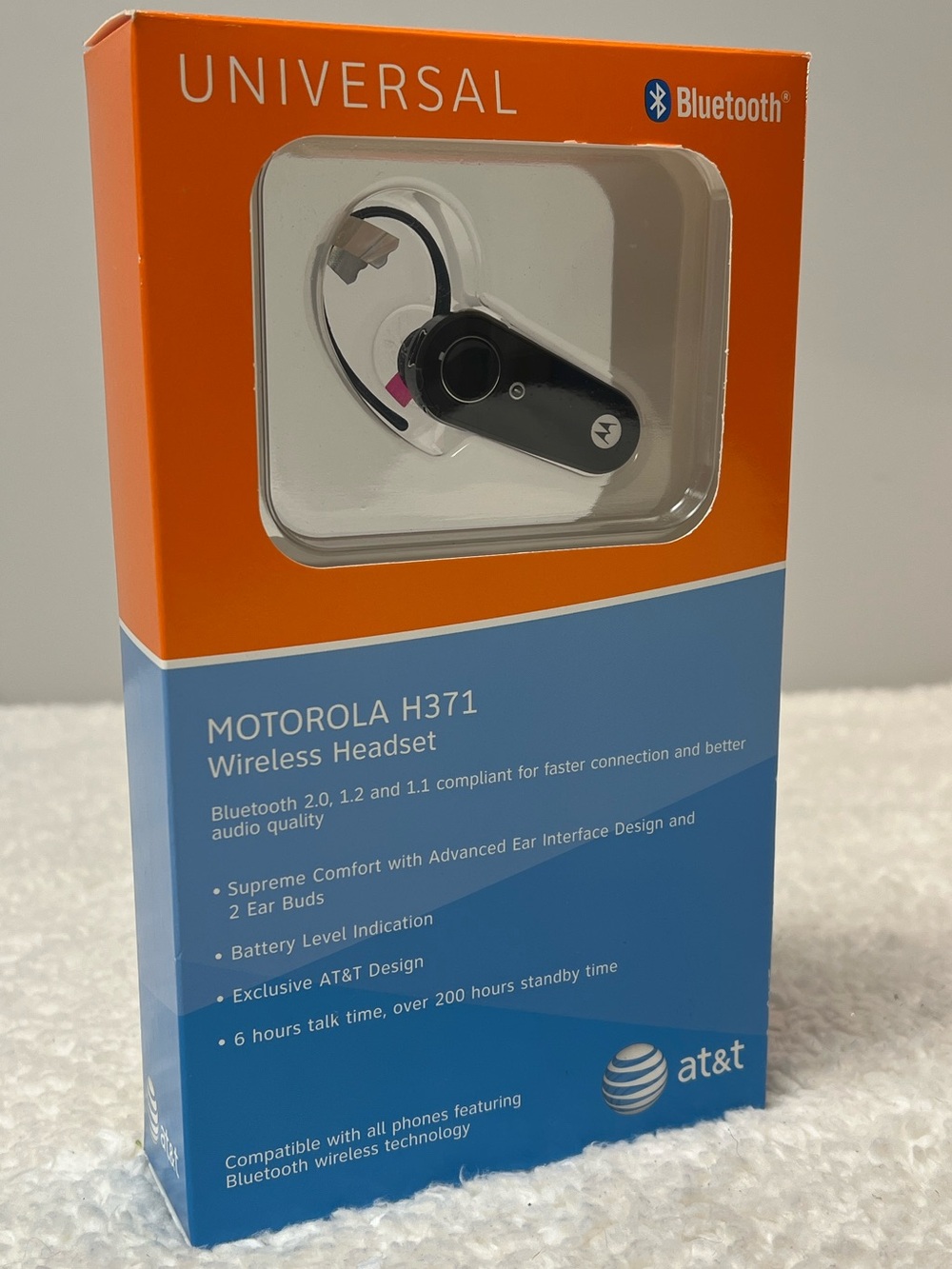 Motorola H371 Universal Wireless Bluetooth Headset in Black